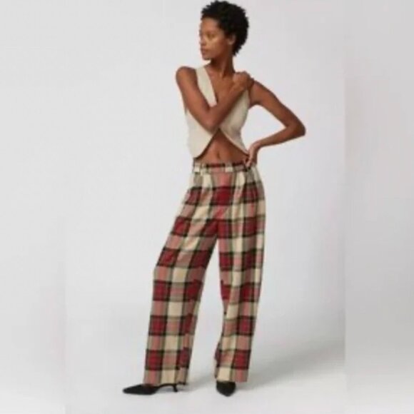 Urban Outfitters Grandpa Baggy Trouser Pant, Red Plaid, Size 2, LIKE NEW - Picture 2 of 7